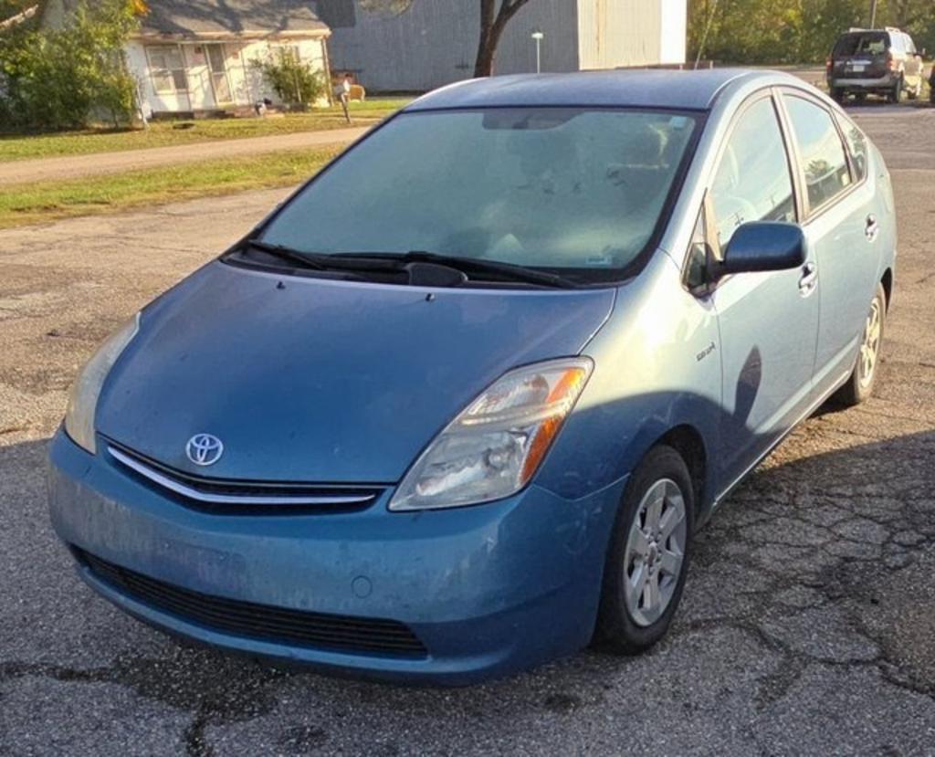 2007 Toyota Prius Base's photo